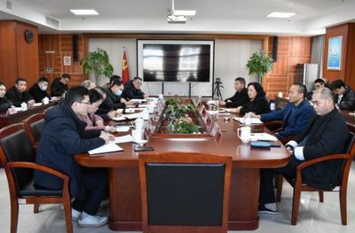 市政務服務辦召開政務服務工作務虛會，全面提升服務質量